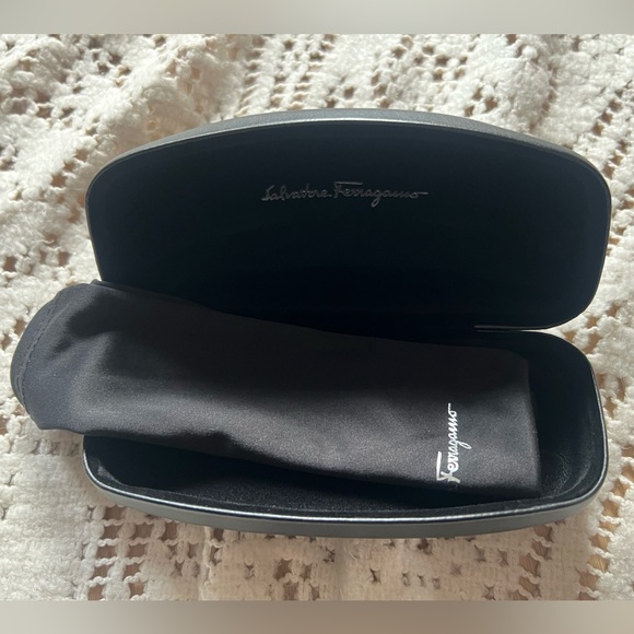 Salvatore Ferragamo Men’s Sunglasses - Picture 10 of 10